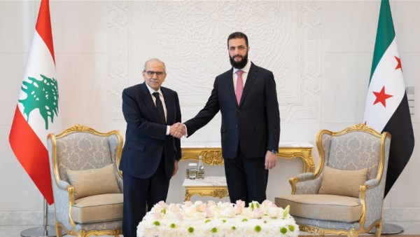 نواف سلام والرئيس السوري المؤقت أحمد الشرع 