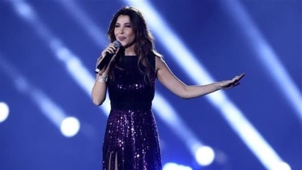 النجمة نانسي عجرم من حفلتها بشيكاغو