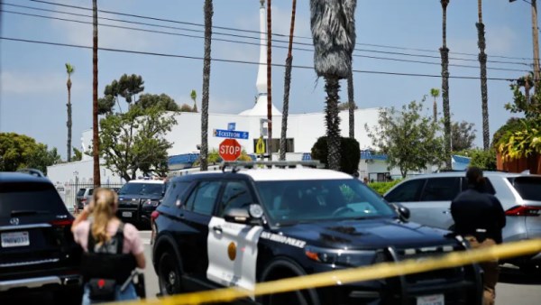 تفاصيل حادث اطلاق نار على مسجد في سان دييغو بكاليفورنيا
