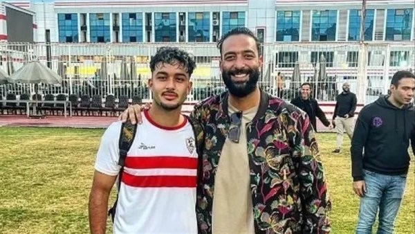 أحمد حسام ميدو ونجله
