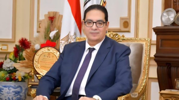 الدكتور محمد سامي عبد الصادق رئيس جامعة القاهرة