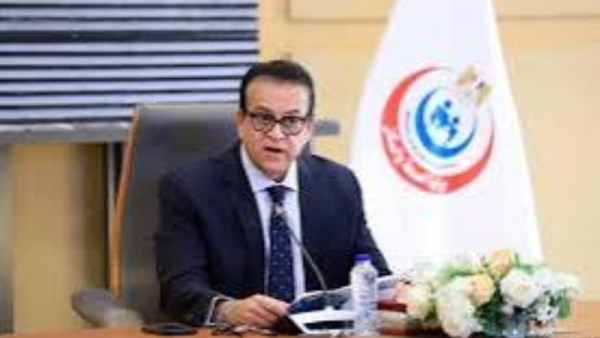 تفاصيل أزمة وزير الصحة مع النواب