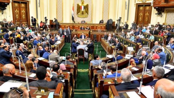 مقترح برلماني بفرض ضريبة على الشقق الفارغة