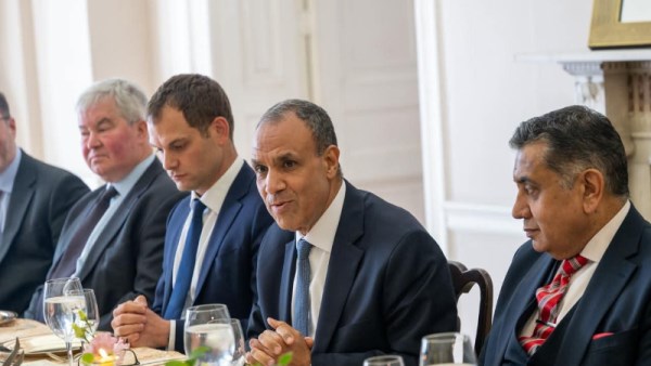 وزير الخارجية يبحث في لندن تعزيز التعاون المصري البريطاني 