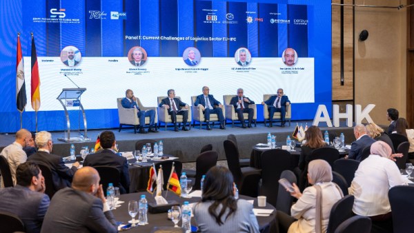 رئيس الهيئة العامة للمنطقة الاقتصادية لقناة السويس