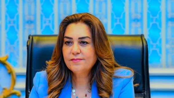الدكتورة منال عوض