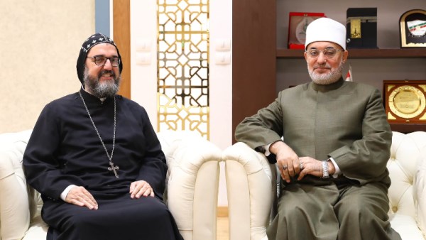 مفتي الجمهورية وكاهن الكنيسة السريانية