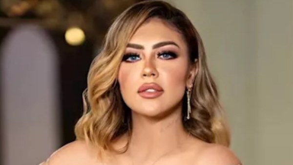 البلوجر هدير عبد الرازق