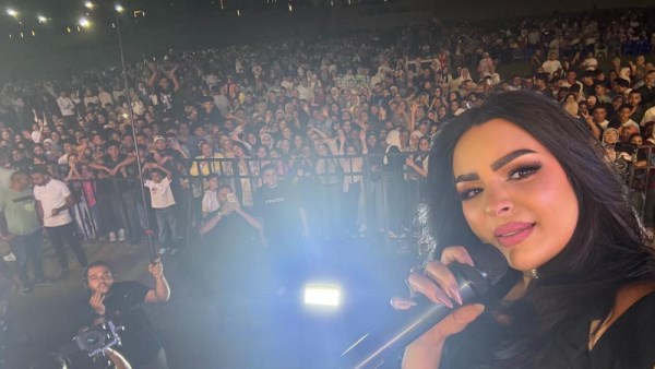 الفنانة هدى 