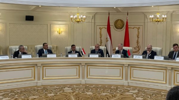 وزير الاستثمار والتجارة الخارجية 