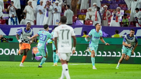 العين أمام الجزيرة