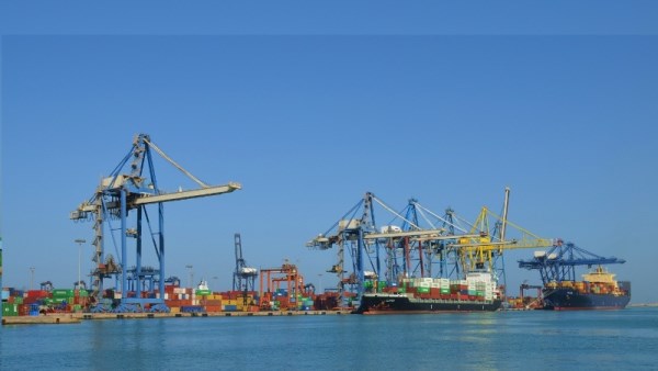 الإسكندرية لتداول الحاويات والبضائع