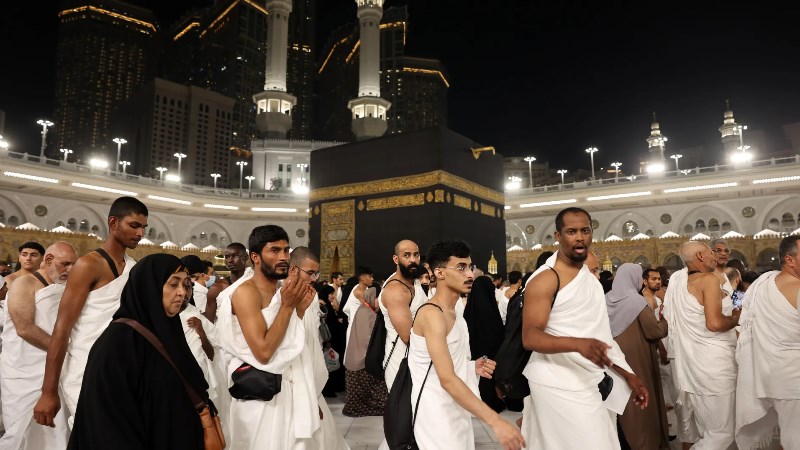 متى يوم عرفة 2026؟