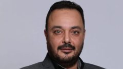 أول ظهور لـ سامح صفوت داخل العناية المركزة.. بعد تعرضه لوعكة صحية