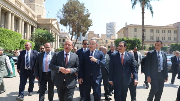 مشروعات طبية بقصر العيني