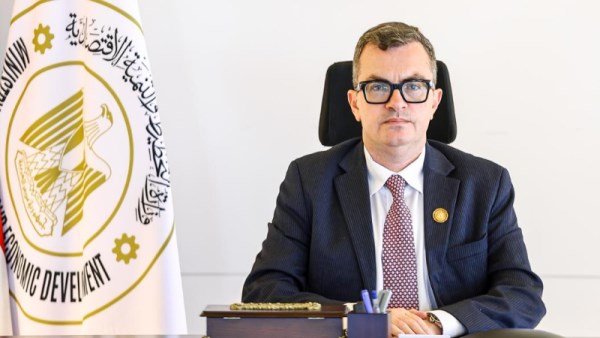 وزير التخطيط 