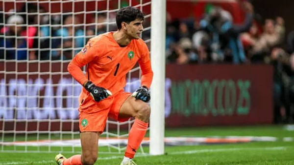 ياسين بونو حارس المغرب