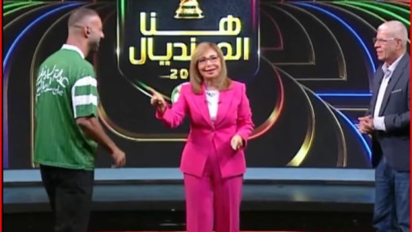 لميس الحديدي تفاجئ شوبير وميدو على الهواء