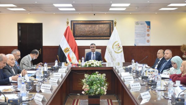 اجتماع وزير التموين اليوم