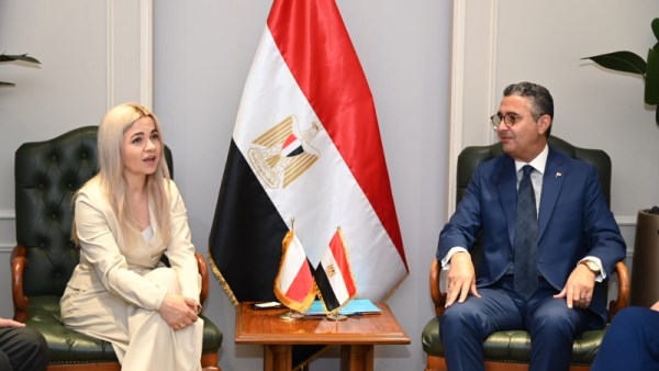 اجتماع وزير التموين اليوم