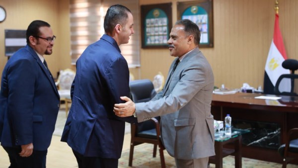نائب وزير الصحة ومحافظ الشرقية