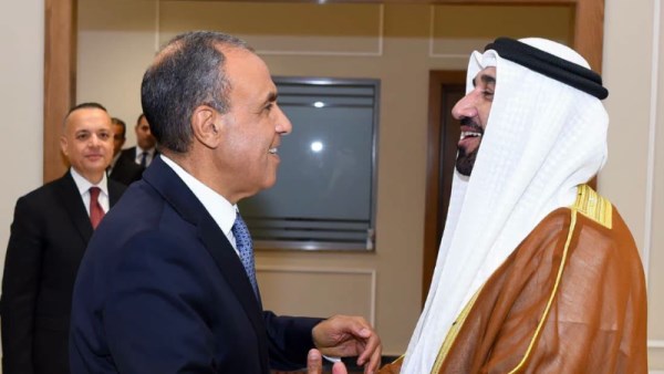 وزير الخارجية يستقبل رئيس البرلمان العربي