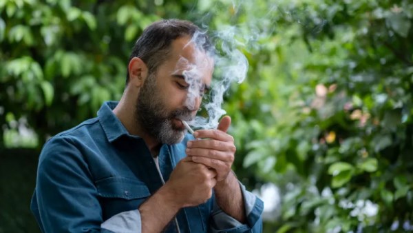 التدخين يدمر الصحة