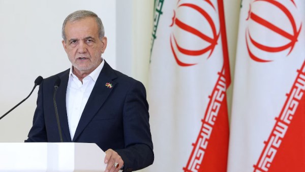 الرئيس الإيراني مسعود بيزشكيان