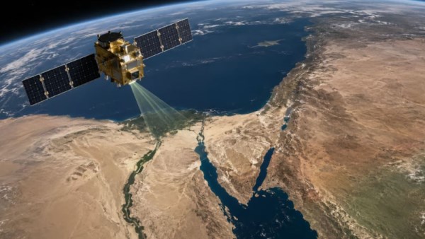 القمر الصناعي المصري السعودي