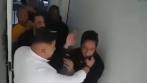 نجاح الأجهزة الأمنية في القبض على المتهم بصفع عامل داخل مطعم في 6 أكتوبر