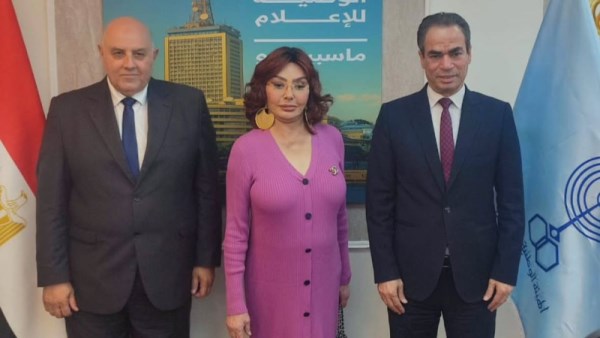 نبيلة عبيد تعود إلى الإذاعة المصرية 
