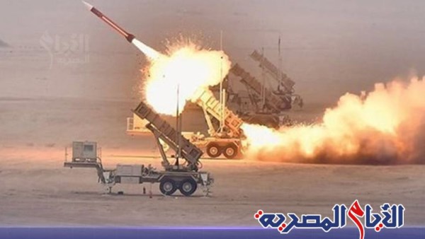 الدفاعات الكويتية تتصدى لأهداف معادية
