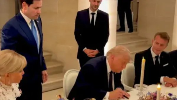 الرئيس الأمريكي دونالد ترامب