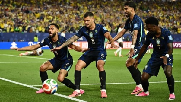 فوز منتخب البرازيل