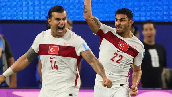 فرحة لاعبي تركيا بهد الفو على أمريكا