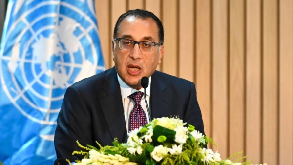 مدبولي يهنئ الرئيس السيسي والشعب المصري