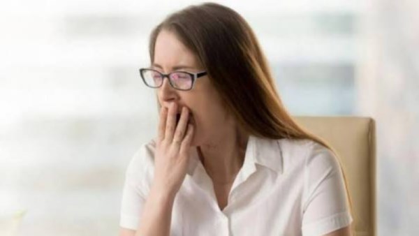 الشعور بالنعاس أثناء النهار قد يسبب مشكلات خطيرة 