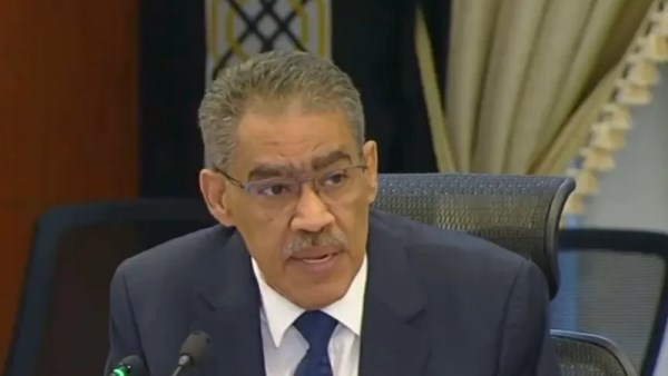 وزير الدولة للإعلام ينفي تعيين 20 مستشارا بالوزراة