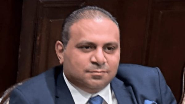  أحمد زكي أمين عام الشُعبة العامة للمصدرين