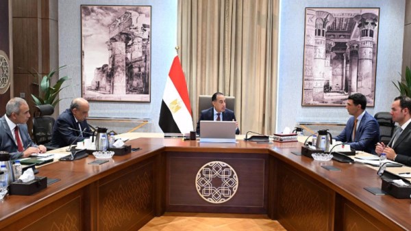 رئيس مجلس الوزراء