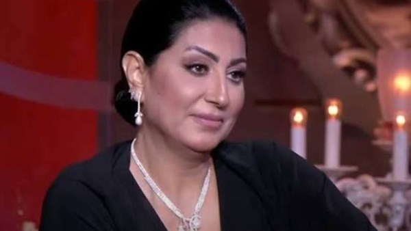 وفاء عامر 