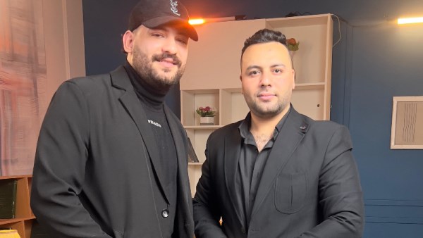 مطرب المهرجانات مسلم  والمخرج محمد زكريا