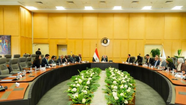 وزير الاستثمار والتجارة الخارجية 