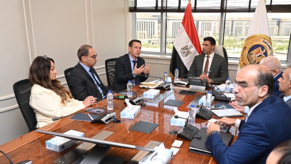 وزير الصناعة 
