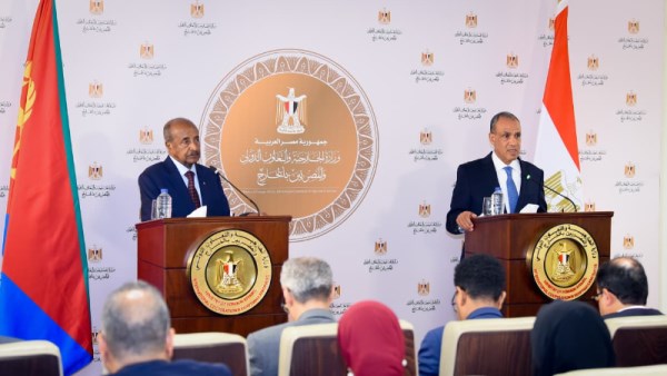 مصر وإريتريا تتمسكان بسيادة دول البحر الأحمر