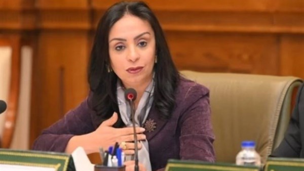 وزيرة التضامن تتابع تداعيات حادث تصادم قطار خط السويس