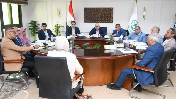 محافظ الفيوم