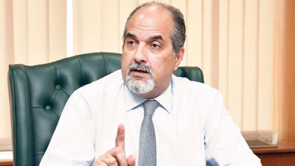أيمن عبد الحميد، خبير التمويل العقاري