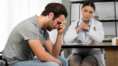 طبيب نفسي يرجع التحرش إلى «انحدار ثقافي» ممتد منذ السبعينيات