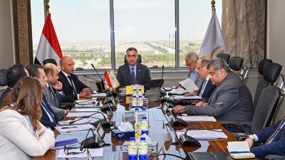 اجتماع وزير التموين اليوم